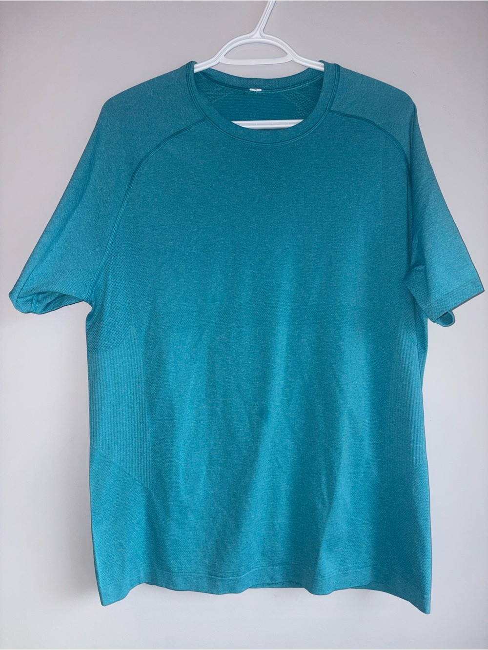 lululemon athletica Men's Crew Tee in Teal Blue